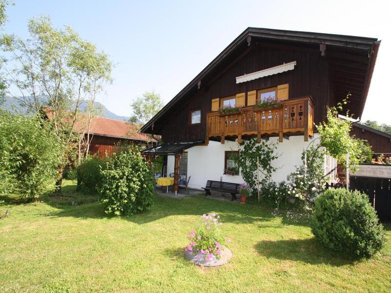 Bachbauernhof Διαμέρισμα Bayerisch Gmain Εξωτερικό φωτογραφία